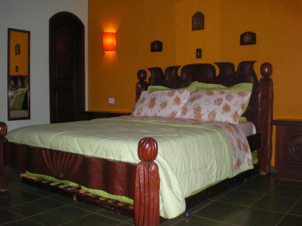 Suites Casa Verde Arraial do Cabo Room photo